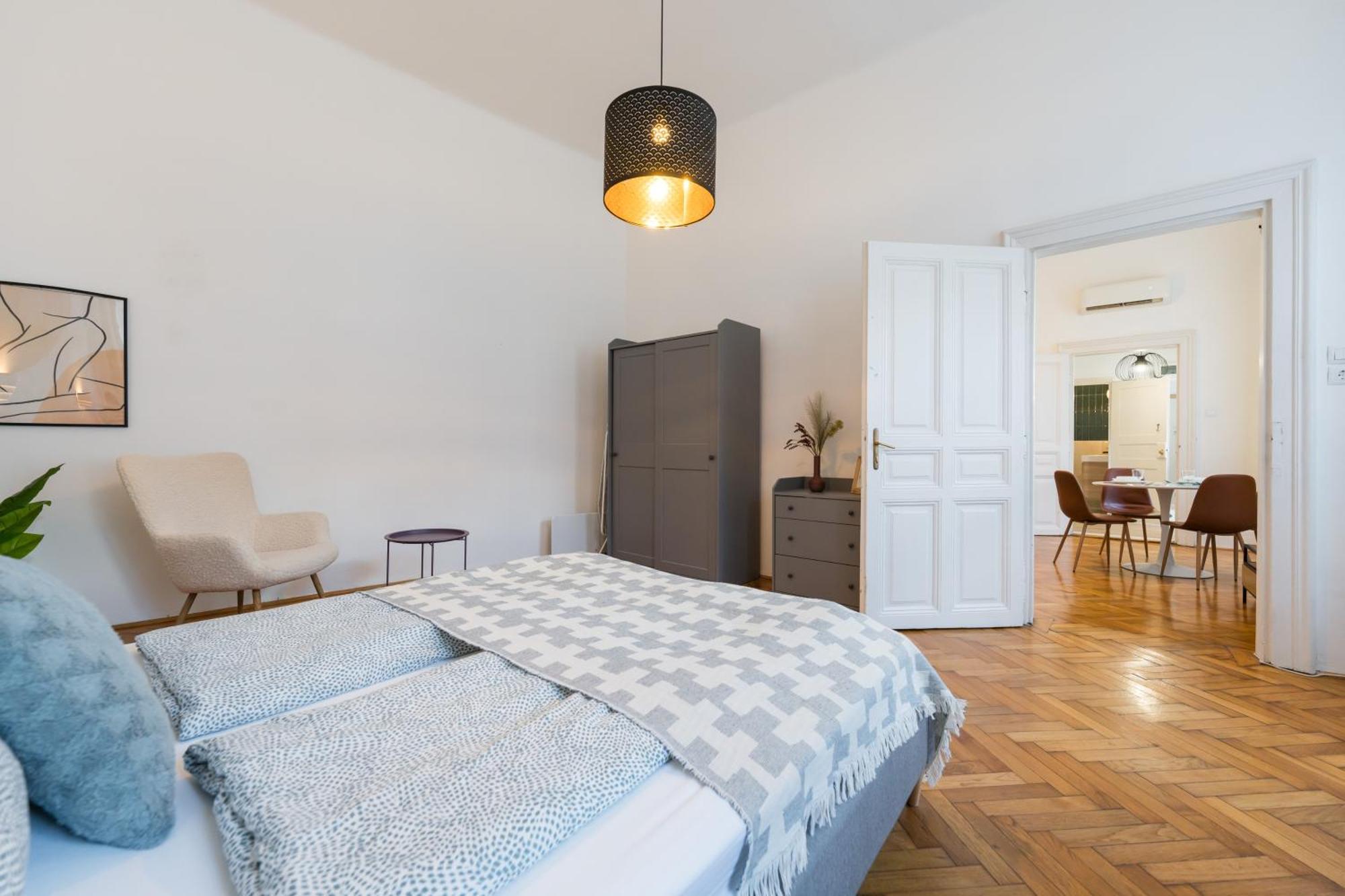 Basilica Downtown Apartment بودابست المظهر الخارجي الصورة